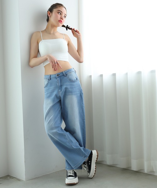 Doula Doula（ドゥーラドゥーラ）の「ハイウエストワイドデニムパンツ（デニムパンツ・レディース・インディゴブルー/ライトブルー/ブルー・L/M/S）」の15枚目の写真