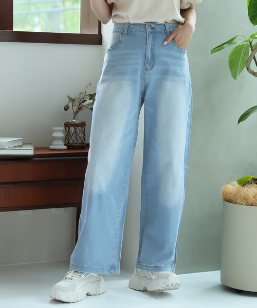 Doula Doula（ドゥーラドゥーラ）の「ハイウエストワイドデニムパンツ（デニムパンツ・レディース・インディゴブルー/ライトブルー/ブルー・L/M/S）」の13枚目の写真