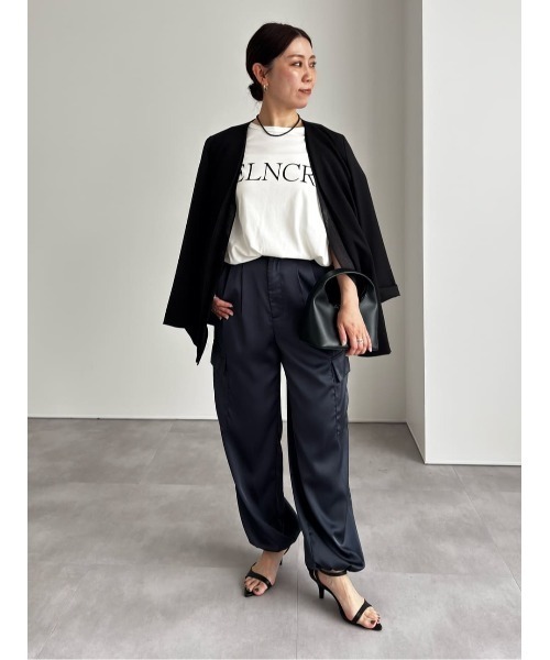 UR'S(ユアーズ)の「サテンパラシュートパンツ(その他パンツ・レディース・ネイビー/オフホワイト/ピンク/ベージュ・M/L/S)」の6枚目の写真