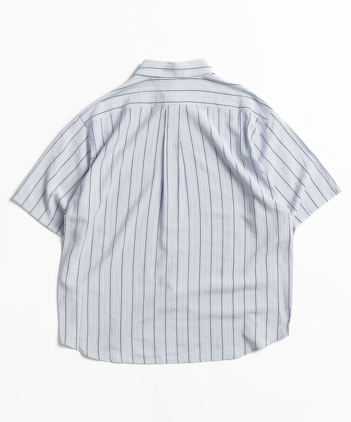 MUHET（ミュエータ）の「ストライプシャツ（シャツ/ブラウス・レディース・ブルー/ピンク・X-LARGE/MEDIUM）」の4枚目の写真