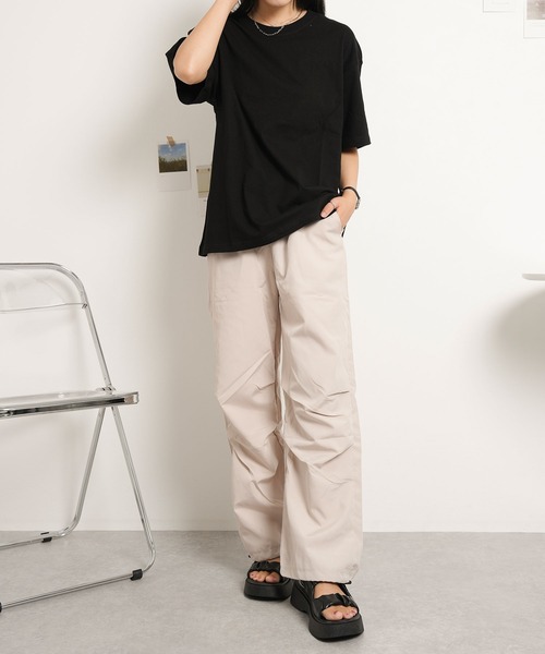 NinaetLina(ニナエリナ)の「ストレートカーゴパンツ(カーゴパンツ・レディース・ブラック/ベージュ/ダークグレー・L/M)」の9枚目の写真