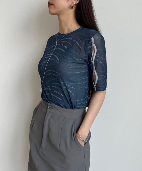 VACANCY（ヴァカンシー）の「ランダムロゴシアーホールトップス（Tシャツ/カットソー・レディース・ホワイト/ダークブルー・FREE）」の13枚目の写真