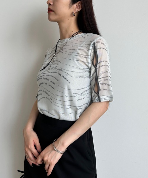 VACANCY（ヴァカンシー）の「ランダムロゴシアーホールトップス（Tシャツ/カットソー・レディース・ホワイト/ダークブルー・FREE）」の3枚目の写真