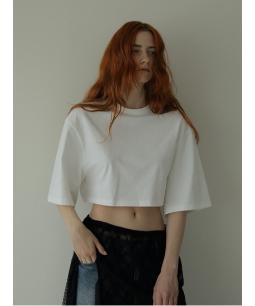 AMAIL（アマイル）の「Jaefun cropd cloth（Tシャツ/カットソー・レディース・ピンク/ブラック/グレー/ホワイト・FREE）」の2枚目の写真