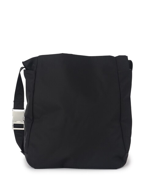NOMADIS(ノマディス)の「NOMADIS(ノマディス) BASQUE HOBO バッグ(ショルダーバッグ・レディース・ブラック・00)」の4枚目の写真