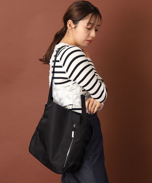 NOMADIS(ノマディス)の「NOMADIS(ノマディス) BASQUE HOBO バッグ(ショルダーバッグ・レディース・ブラック・00)」の12枚目の写真