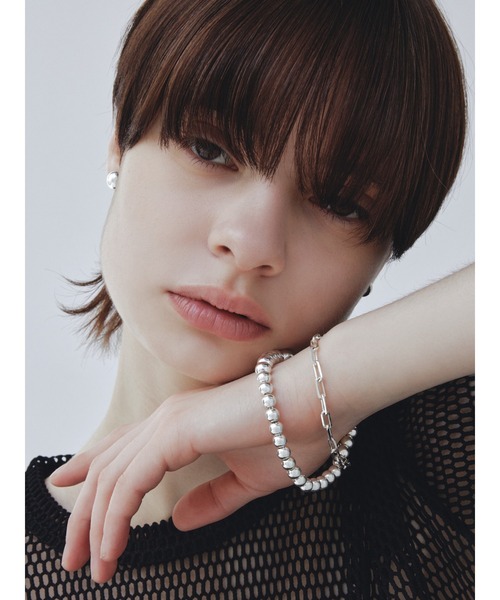 quip queint(クイップクエイント)の「【quip queint】bowling studs pierce / ボウリング スタッド ピアス(ピアス(両耳用)・レディース・シルバー・FREE)」の6枚目の写真