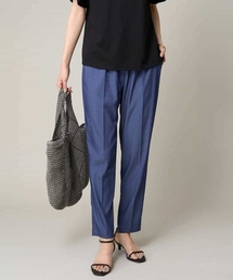 a.v.v（アーヴェヴェ）の「【接触冷感/洗える/ストレッチ】デニム見え美楽るイージーテーパードパンツ（デニムパンツ）」