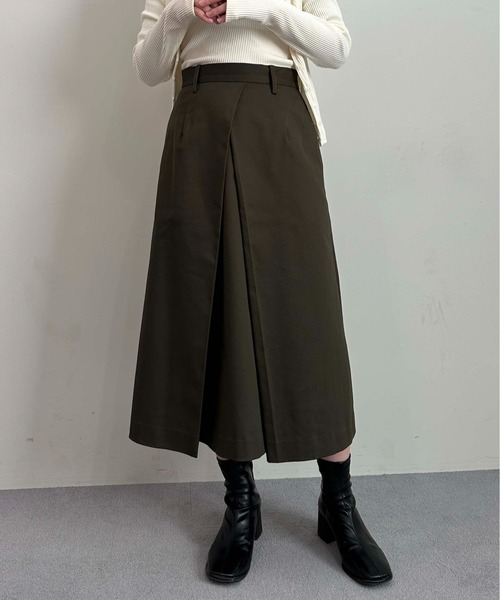 1chaku.（イッチャク）の「ローライズミディ丈スカート（スカート・レディース・ベージュ/ブラック/カーキ・マルチサイズ）」の3枚目の写真