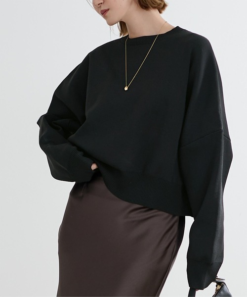 UR'S(ユアーズ)の「スポンディッシュオーバーサイズクロップドニット(ニット/セーター・レディース・ホワイト/ブラック・S/M/L)」の1枚目の写真