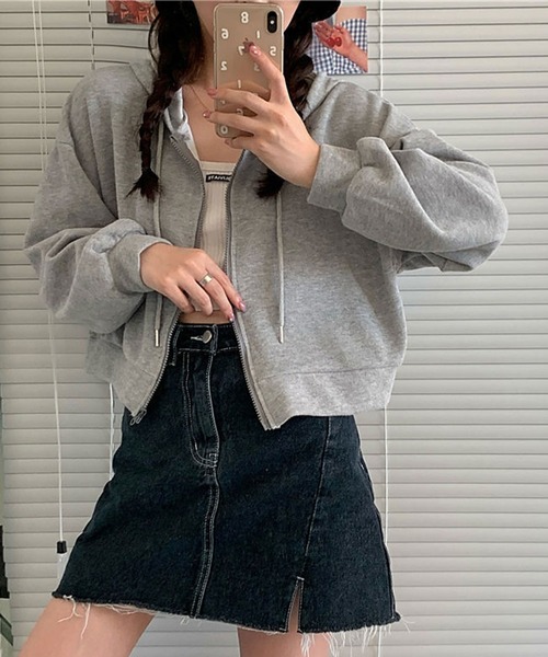 SHEPP（シープ）の「ショート コンパクト ジップアップパーカー（パーカー・レディース・ブラック/ホワイト/グレー・L/M/XL）」の19枚目の写真
