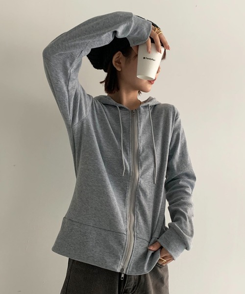 SHEPP（シープ）の「ショート コンパクト ジップアップパーカー（パーカー・レディース・ブラック/ホワイト/グレー・L/M/XL）」の15枚目の写真