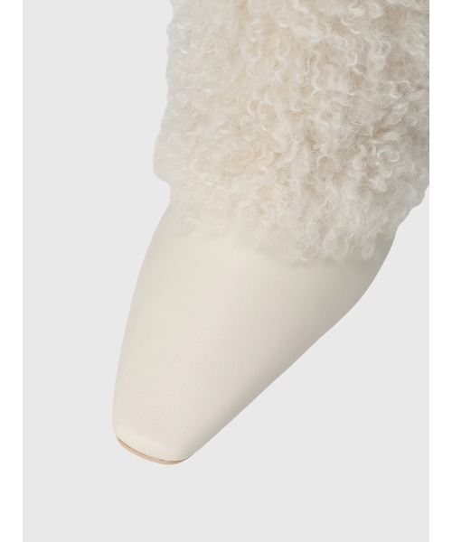 EIMY ISTOIRE（エイミーイストワール）の「French poodle fur ブーツ（ブーツ・レディース・アイボリー・S/M/L）」の6枚目の写真