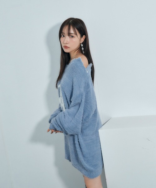 ANDGEEBEE（アンジービー）の「UNISEX ショルダージップシャギーニット（ニット/セーター・レディース・ブラック/ブルー・FREE）」の10枚目の写真