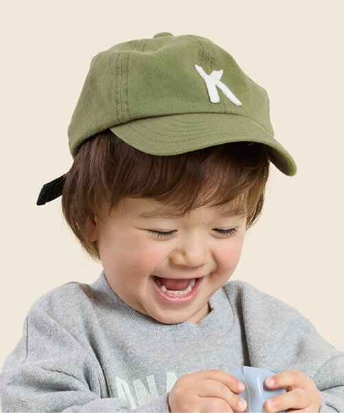 F.O.KIDS（エフオーキッズ）の「ロゴアップリケキャップ（キャップ・キッズ・ブラック/カーキ/レッド/レインボー/ネイビー・50/54/58）」の2枚目の写真