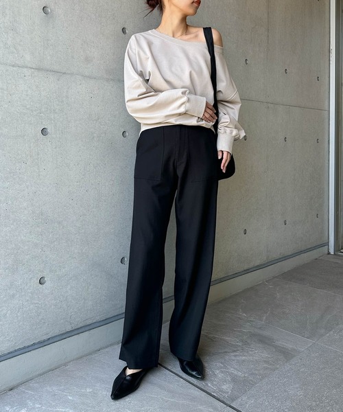 andme（アンドミー）の「【新色追加】ボリューム袖オフショルダースウェットトップス（スウェット・レディース・オートミール/ネイビー/ブラック/グレイッシュベージュ/ピンク/オフホワイト/チャコールグレー/ブラウン・M）」の18枚目の写真