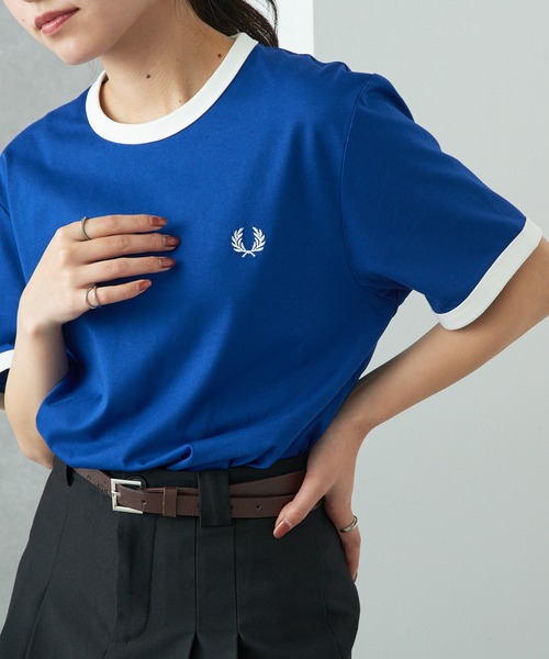 FRED PERRY（フレッドペリー）の「【FRED PERRY】RINGER T-SHIRT M3519（Tシャツ/カットソー・レディース・ホワイト/ネイビー/ブラック/オートミール/インディゴブルー/ダークグレー/ダークオレンジ/グレイッシュブルー/アイボリー/カーキ/ライトブルー/コーラルピンク/ライトイエロー/スカイブルー/グリーン/レッド/ダークカーキ/バーガンディー/チャコールグレー/ブルー・M/S/XL/L/XS）」の14枚目の写真