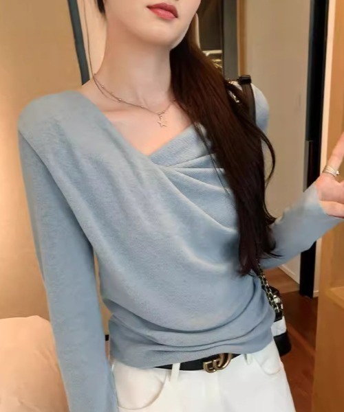 FREE STYLISTS(フリー スタイリスト)の「YUGA_YGMC ドレープカシュクールPO(ニット/セーター・レディース・オフホワイト/ブラック/ベビーピンク/ライトブルー・FREE)」の3枚目の写真