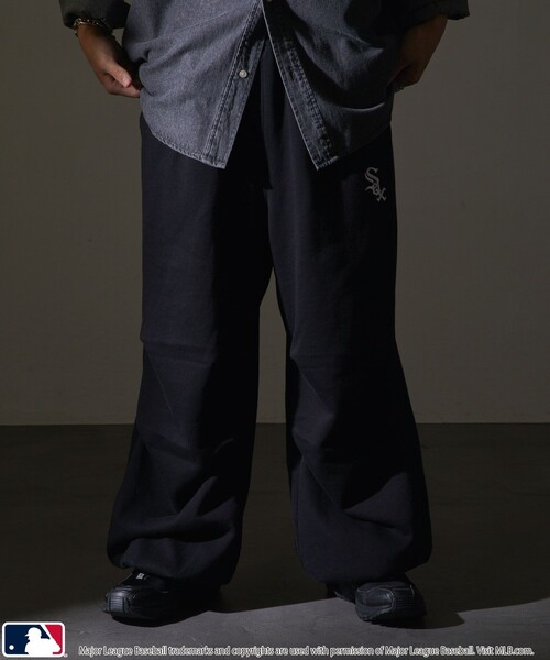 MLB（メジャーリーグベースボール）の「MLB/メジャーリーグベースボール 別注 MLB スウェットワイドパンツ(限定展開)（スウェットパンツ・メンズ・ブラック系その他/ブラック系その他2/グレー系その他/グレー系その他2/ネイビー・SMALL/MEDIUM/LARGE）」の7枚目の写真