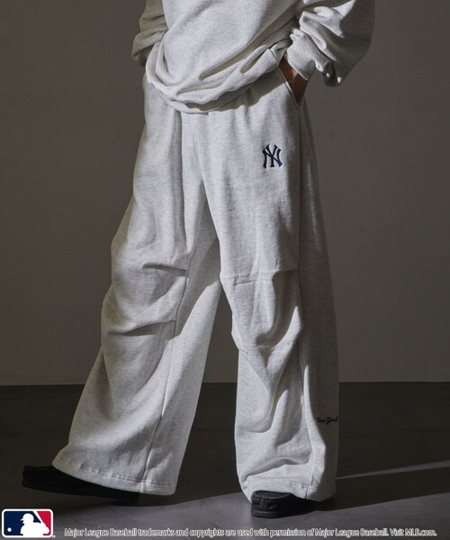MLB（メジャーリーグベースボール）の「MLB/メジャーリーグベースボール 別注 MLB スウェットワイドパンツ(限定展開)（スウェットパンツ・メンズ・ブラック系その他/ブラック系その他2/グレー系その他/グレー系その他2/ネイビー・SMALL/MEDIUM/LARGE）」の14枚目の写真