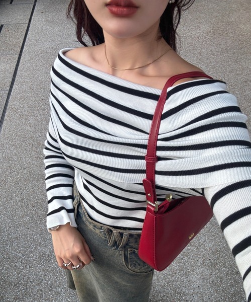 efill(エフィル)の「ワンショルダーバッグ(ショルダーバッグ・レディース・レッド・FREE)」の12枚目の写真