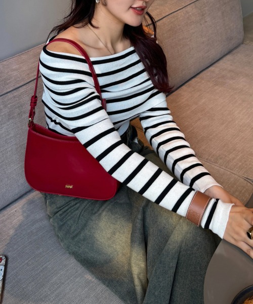 efill(エフィル)の「ワンショルダーバッグ(ショルダーバッグ・レディース・レッド・FREE)」の14枚目の写真