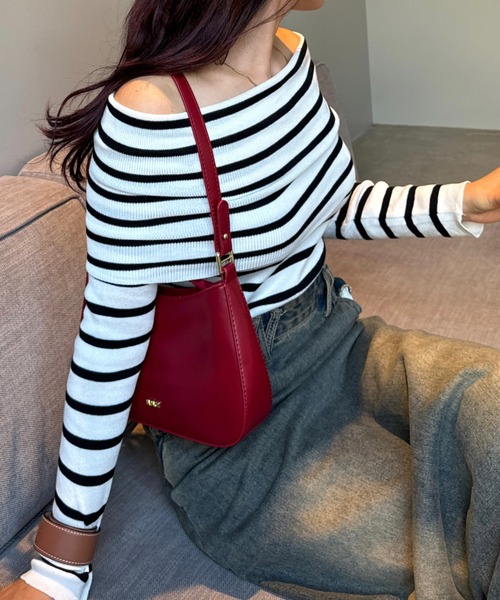 efill(エフィル)の「ワンショルダーバッグ(ショルダーバッグ・レディース・レッド・FREE)」の15枚目の写真