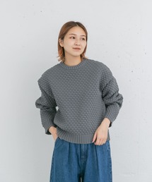 ポップコーン編みニットプルオーバー