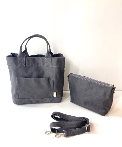 EARTH MADE（アースメイド）の「MOLESKIN+CANVAS 2WAY TOTE(ショルダー+ポーチ付）（トートバッグ・レディース・ブラウン/スミクロ/ミント/ライトグレー/レッド・FREE）」の3枚目の写真
