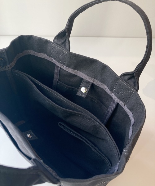 EARTH MADE（アースメイド）の「MOLESKIN+CANVAS 2WAY TOTE(ショルダー+ポーチ付）（トートバッグ・レディース・ブラウン/スミクロ/ミント/ライトグレー/レッド・FREE）」の9枚目の写真