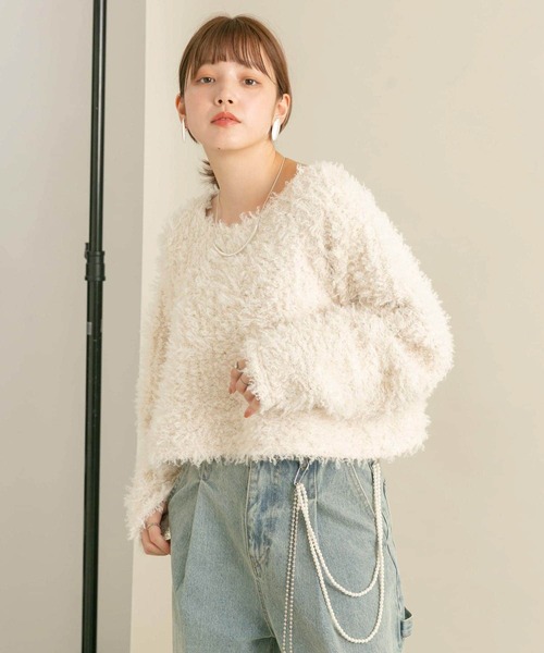 KBF(ケイビーエフ)の「クロップドフェザープルオーバー(ニット/セーター・レディース・アイボリー/ブラウン/ブラック・ONE)」の10枚目の写真