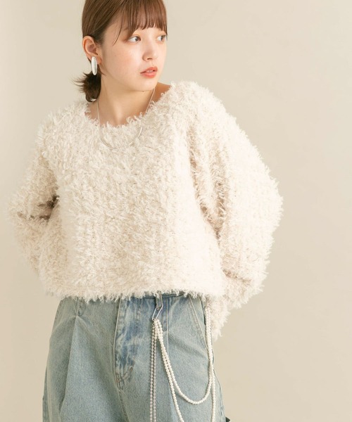 KBF(ケイビーエフ)の「クロップドフェザープルオーバー(ニット/セーター・レディース・アイボリー/ブラウン/ブラック・ONE)」の11枚目の写真