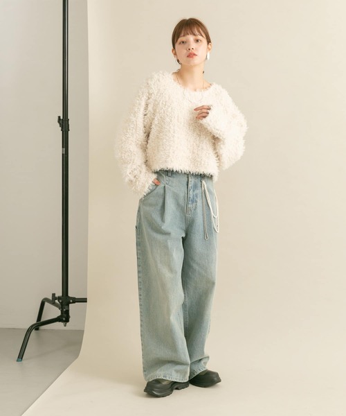 KBF(ケイビーエフ)の「クロップドフェザープルオーバー(ニット/セーター・レディース・アイボリー/ブラウン/ブラック・ONE)」の16枚目の写真