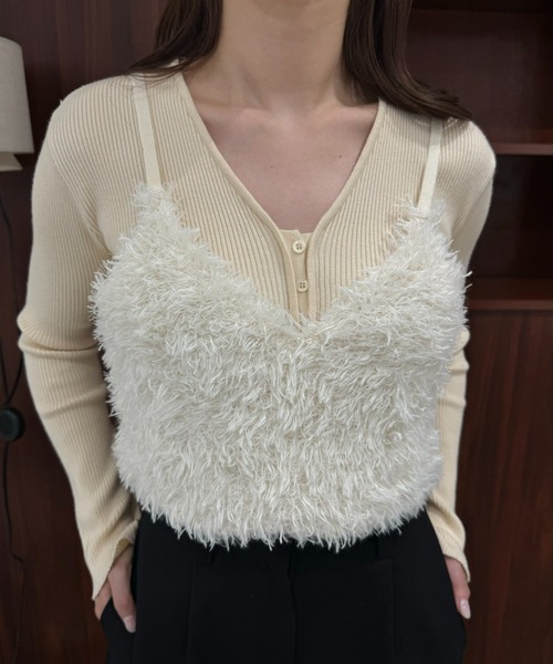 Amiur（エミレ）の「v neck design knit cardigan / vネックデザインニットカーディガン（カーディガン/ボレロ・レディース・ブラウン/モカ/アイボリー・FREE）」の8枚目の写真