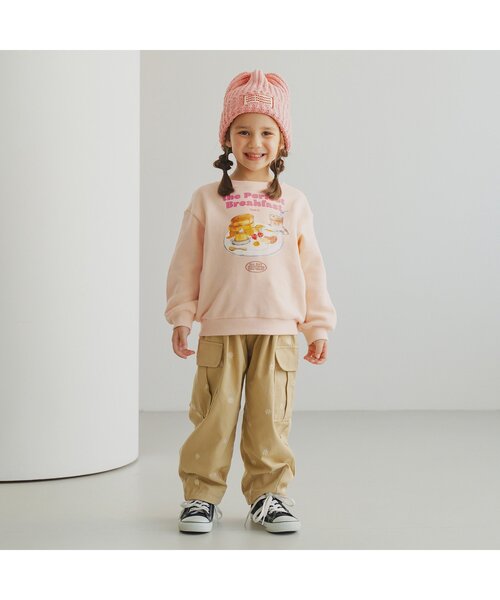 p.premier(ピードットプルミエ)の「朝ごはんはパンケーキトレーナー(スウェット・キッズ・ベビーピンク/ベージュ/ライトグレー・80/90/100/110/120/130/140)」の6枚目の写真