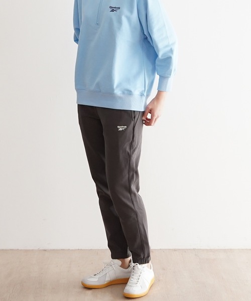 PR01.（ピーアールワン）の「Reebok サイドラインスウェットパンツ（スウェットパンツ・レディース・グレー系その他/ライトグレー/ホワイト/トップグレー・X-LARGE/LARGE/MEDIUM/SMALL）」の3枚目の写真