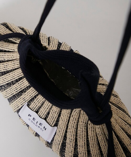 PEIEN（ペイエン）の「【PEIEN/ペイエン】Mountain Series Knit Pocket Bag/ニットショルダーバッグ（ショルダーバッグ・レディース・ホワイト/ベージュ/グリーン・FREE）」の16枚目の写真