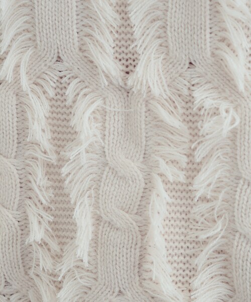 SHOO・LA・RUE（シューラルー）の「【S-LL】一枚で主役級。フリンジが目を惹くゆるニット（ニット/セーター・レディース・グリーン系/オフホワイト/チャコールグレー・01/02/03/04）」の14枚目の写真