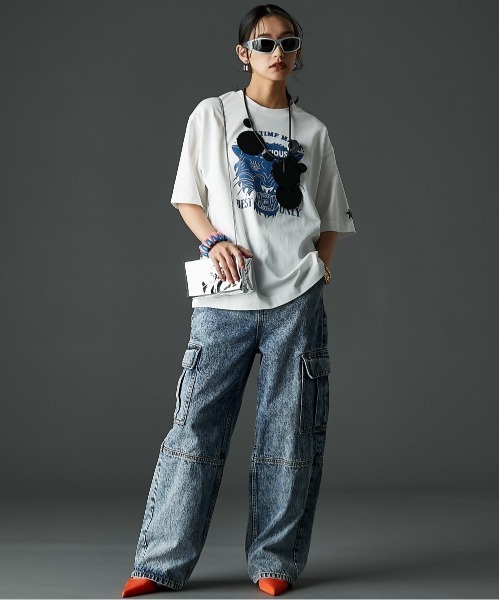 GEVS.（ジェイヴィス）の「綿100％グラフィックプリントＴシャツ＜大きいサイズ有＞GEVS.（Tシャツ/カットソー・レディース・オフホワイト/ベージュ/ブラック・3L/LL/L/M/5L/4L）」の14枚目の写真