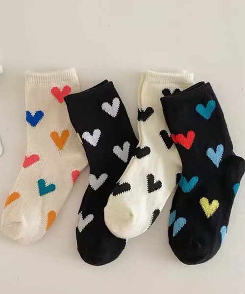 Bambin（ボンバン）の「【 Bambin / ボンバン 】 ハート柄 ソックス（ソックス/靴下・キッズ・ホワイト×ブラック/ブラック系その他/ホワイト系その他/ブラック×ホワイト・M/L/XL）」の13枚目の写真