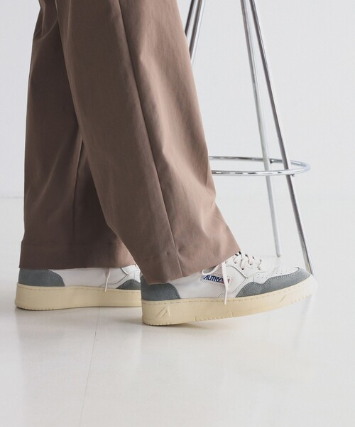 AUTRY（オートリー）の「AUTRY / MEDALIST LOW レザースエード コンビ スニーカー（スニーカー・レディース・ホワイト系その他・39/38/37/36）」の3枚目の写真