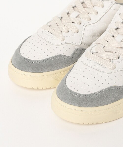 AUTRY（オートリー）の「AUTRY / MEDALIST LOW レザースエード コンビ スニーカー（スニーカー・レディース・ホワイト系その他・39/38/37/36）」の7枚目の写真