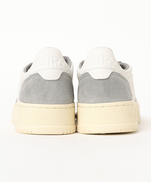 AUTRY（オートリー）の「AUTRY / MEDALIST LOW レザースエード コンビ スニーカー（スニーカー・レディース・ホワイト系その他・39/38/37/36）」の11枚目の写真
