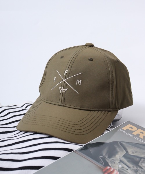 KRIFF MAYER(クリフメイヤー)の「KRIFF MAYER はっ水 刺繍 ローキャップ CAP 男女兼用(キャップ・メンズ・ブラック/ベージュ/グレー/グリーン・FREE)」の4枚目の写真