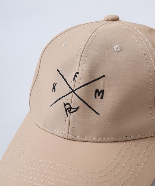 KRIFF MAYER(クリフメイヤー)の「KRIFF MAYER はっ水 刺繍 ローキャップ CAP 男女兼用(キャップ・メンズ・ブラック/ベージュ/グレー/グリーン・FREE)」の14枚目の写真