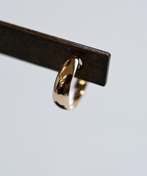 sowi(ソーイ)の「K10 ムーンピアス 3×10(ピアス(両耳用)・レディース・ゴールド・フリ-)」の7枚目の写真