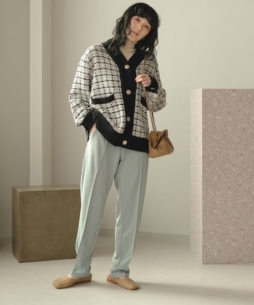 Bab(バブ)の「【WEB限定】美脚センターシームパンツ(スラックス・レディース・グリーン/ブルー/オレンジ・MEDIUM)」の9枚目の写真
