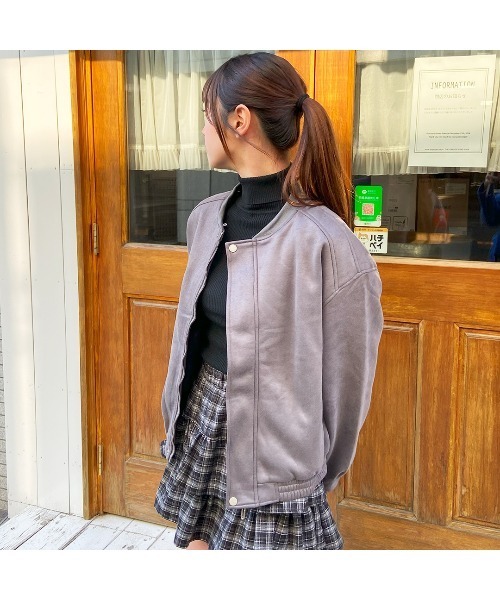 frunco(フランコ)の「スエード2wayブルゾン(ブルゾン・レディース・ブルー/ピンク/グレー・MEDIUM)」の9枚目の写真