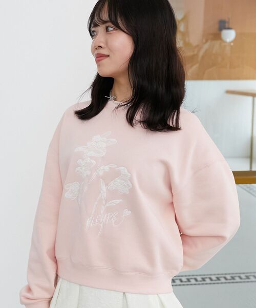 MAJESTIC LEGON(マジェスティックレゴン)の「フラワー刺繍裏起毛スウェット(スウェット・レディース・アイボリー/ピンク/グレー・MEDIUM)」の15枚目の写真