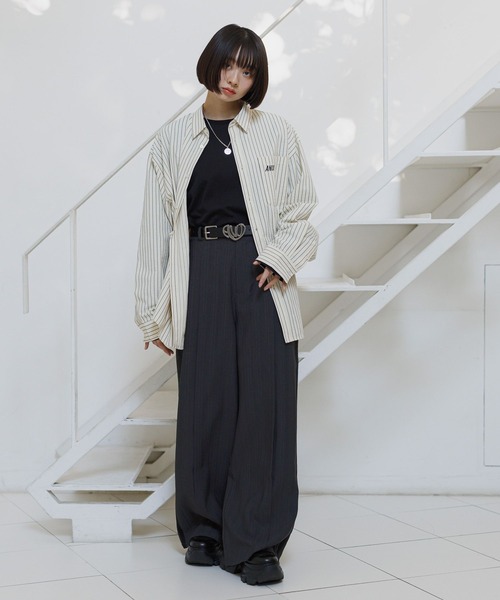 Anui（アニュイ）の「【UNISEX】マルチWAYストライプシャツ（シャツ/ブラウス・レディース・ホワイト×イエロー/ホワイト×ブルー・MEDIUM）」の3枚目の写真